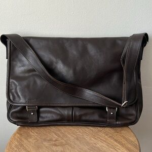 Bill Amberg Studio Magazine Messenger Baby Change Bag Brown Leather